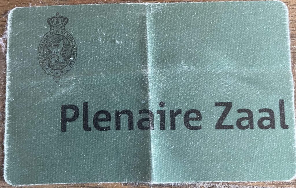 Sticker bezoek Plenaire Zaal